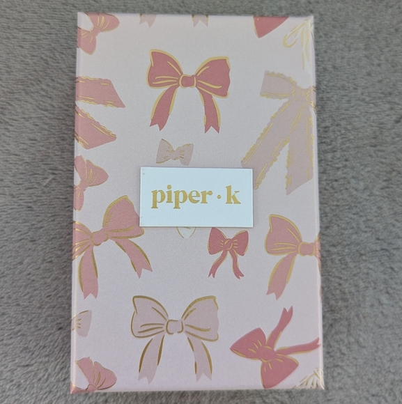 🆕 Champagne dangle earrings - Picture 2 of 7